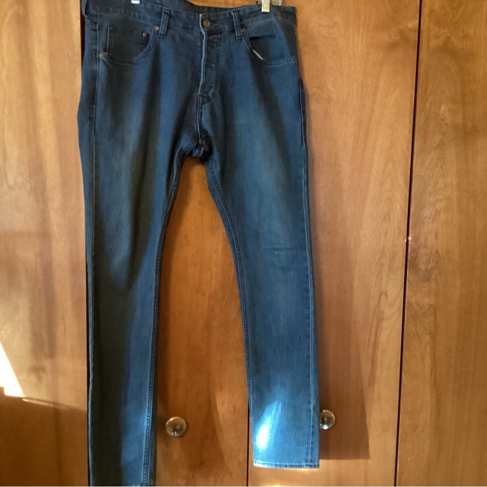 1822 Denim Men's Classic Indigo Straight Jeans. 36x34